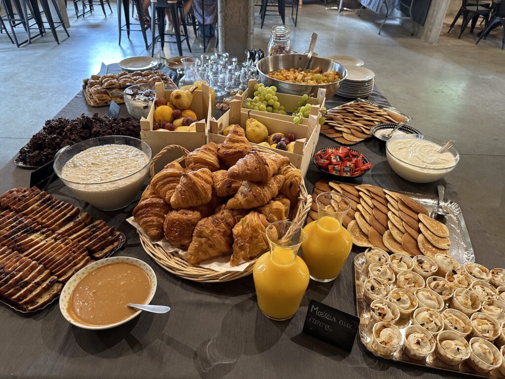 marquestau-brunch-etable
